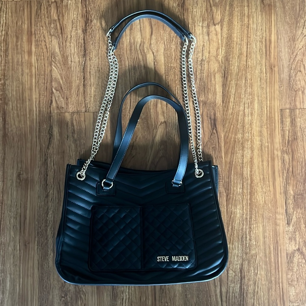 Steve Madden Purse w/pouch!